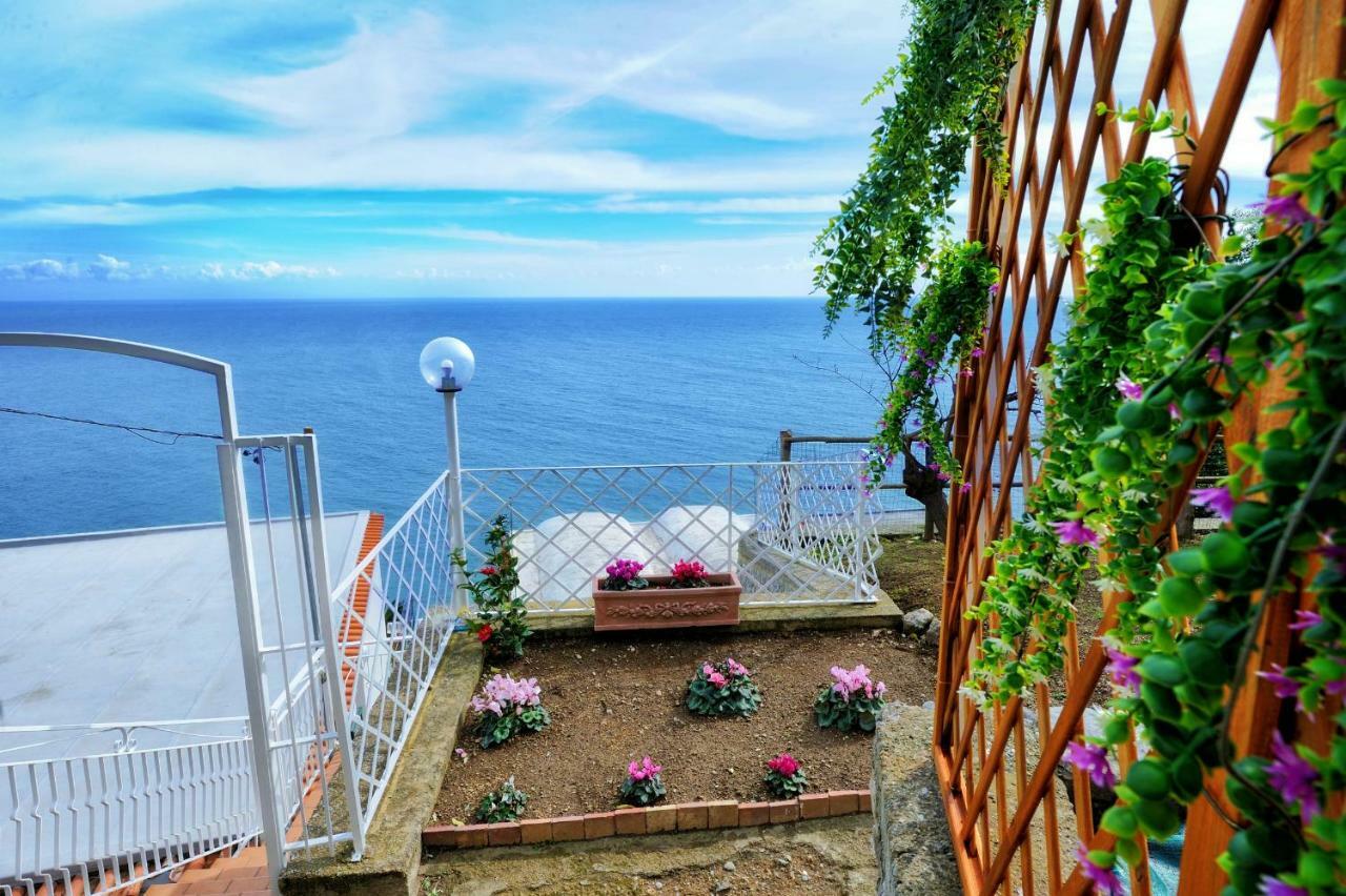 Chez Amelie Amalfi Exterior foto